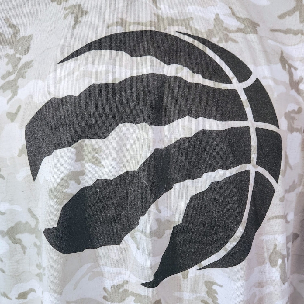 Toronto Raptors Camo Tee - Picture 7 of 7